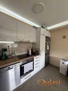 JEDNOIPOSOBAN STAN - ŽELEZNIČKA STANICA